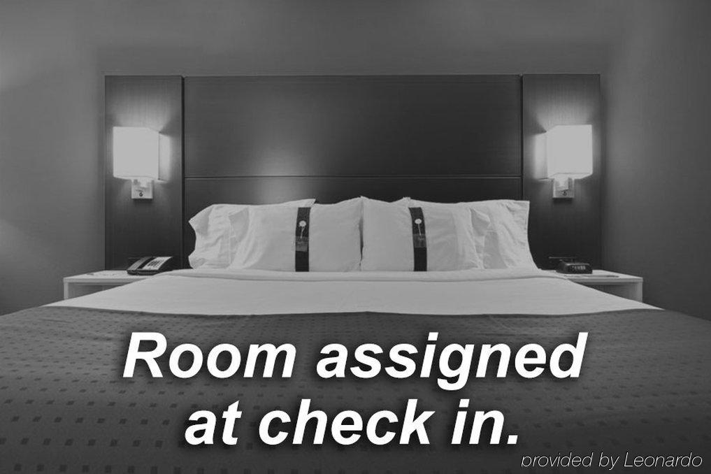 Baymont By Wyndham Roswell Hotel Bagian luar foto
