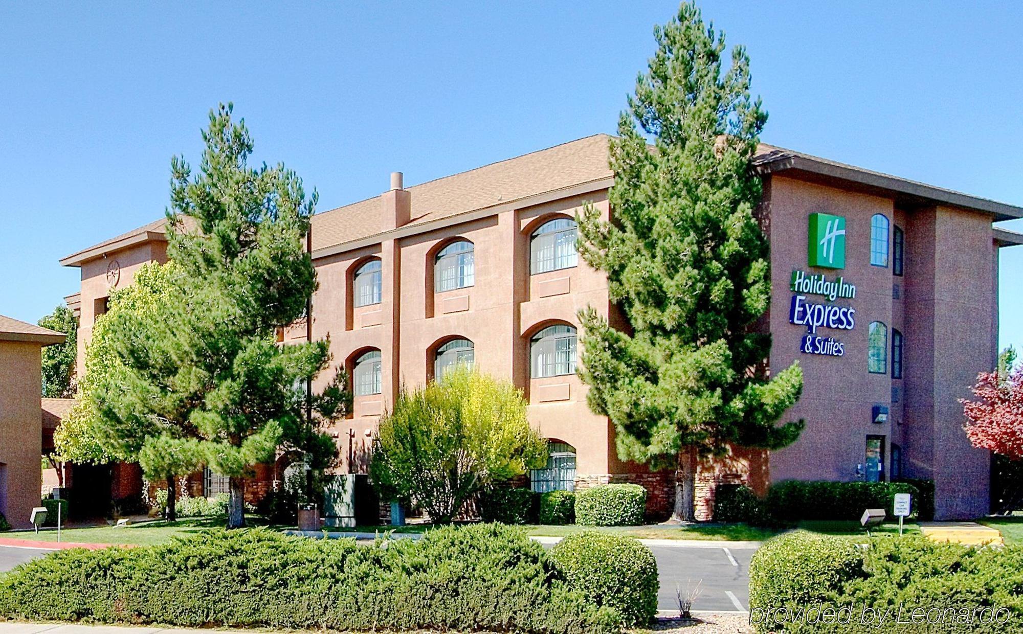 Baymont By Wyndham Roswell Hotel Bagian luar foto