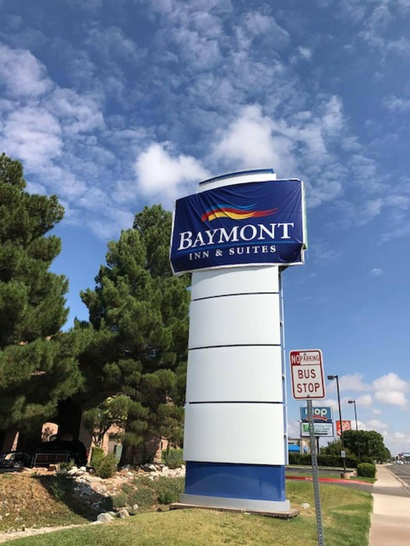 Baymont By Wyndham Roswell Hotel Bagian luar foto